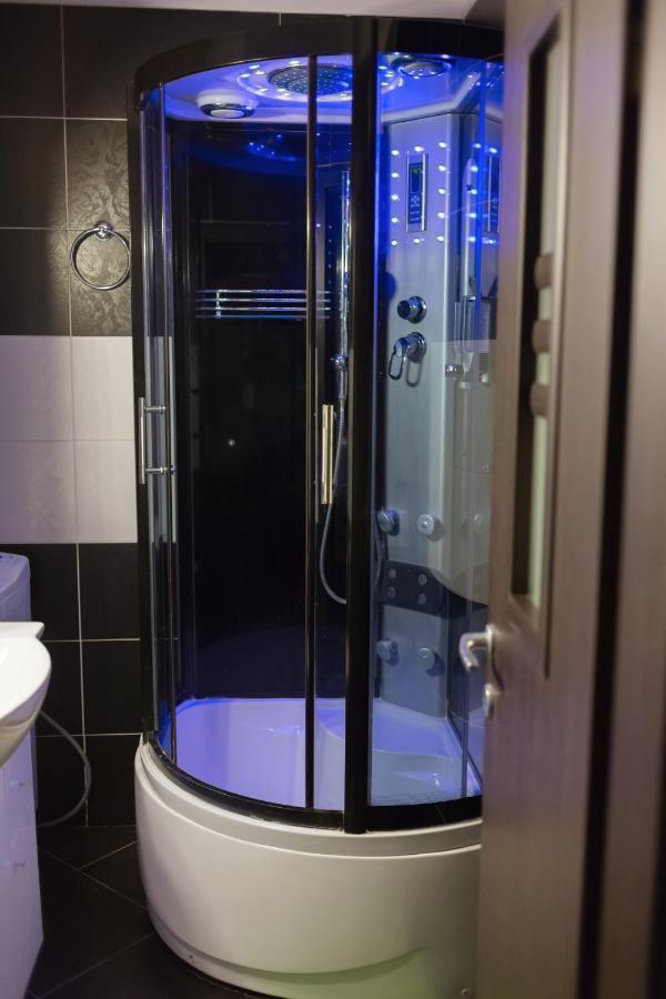 Studio G By Mrg Apartments Bukarest Kültér fotó